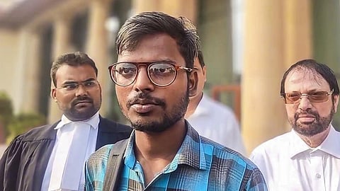 ഫീസടക്കാത്തതിനെ തുടർന്ന് ദളിത് വിദ്യാർഥിയുടെ ഐഐടി പ്രവേശനം നിഷേധിച്ച സംഭവം: മുഴുവൻ ഫീസും ഏറ്റെടുത്ത് ഉത്തർപ്രദേശ് സർക്കാർ