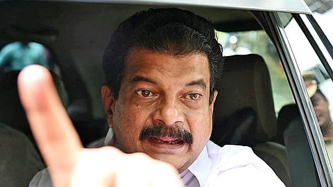 "ഇതുവരെ കേരളം കണ്ട സിഎം അമരീഷ് പുരിയെ പോലെ, ഇന്ന് കണ്ടപ്പോൾ ഇന്നസെന്റിനെപ്പോലെ തമാശക്കാരൻ"