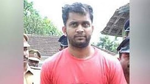 കുപ്രസിദ്ധ ഗുണ്ട ഓംപ്രകാശ് കസ്റ്റഡിയിൽ; പിടികൂടിയത് കൊച്ചിയിലെ ആഡംബര ഹോട്ടലില് നിന്ന്