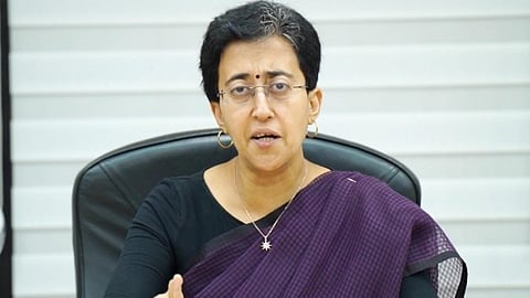 ഡൽഹി മുഖ്യമന്ത്രി അതിഷിയുടെ ഔദ്യോഗിക വസതി പിടിച്ചെടുക്കാൻ ശ്രമം; ബാഗുകൾ ബലമായി നീക്കം ചെയ്തു