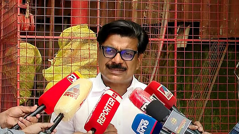 "SFIO നടപടിയിൽ പ്രതീക്ഷയില്ല: കേന്ദ്രത്തിൻ്റെ നീക്കങ്ങളും നടപടികളും വീണ വിജയനെ സഹായിക്കാൻ"