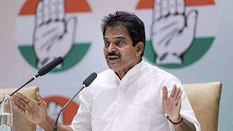 കോൺഗ്രസ് സ്ഥാനാർഥി നിർണയത്തിൽ കെ.സി. വേണുഗോപാൽ പക്ഷത്തിന് മുൻതൂക്കം; എ-ഐ ഗ്രൂപ്പിൽ പെട്ടവരും കെ.സി. പക്ഷത്തേക്ക് മാറുന്നു