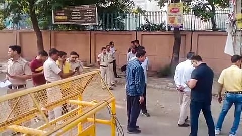 ഡൽഹി സ്കൂളിന് സമീപത്തെ സ്ഫോടനം; പിന്നിൽ ഖലിസ്ഥാൻ ഭീകരർ, ഉത്തരവാദിത്തം ഏറ്റെടുത്ത് 'ജസ്റ്റിസ് ലീഗ് ഇന്ത്യ' ഗ്രൂപ്പ്