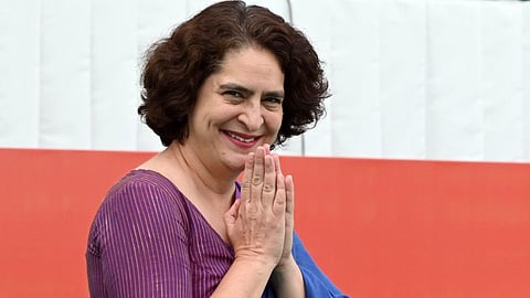 തെരഞ്ഞടുപ്പിന് ആവേശമേറുന്നു; വയനാട് മണ്ഡലത്തിൽ വോട്ടർമാരെ അഭിസംബോധന ചെയ്ത് പ്രിയങ്ക ഗാന്ധി