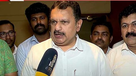 കേരളത്തിന് ഈ വര്ഷം എയിംസ്; എവിടെ ആയാലും കുഴപ്പമില്ല, ഭൂമി ഏറ്റെടുത്തു കൊടുക്കാന് തയ്യാര്: കെ. മുരളീധരന്