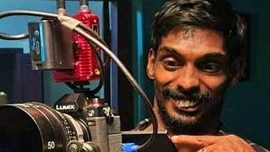 വൈകല്യങ്ങളെ തളർത്തി 'കളം' പിടിച്ച സംവിധായകൻ; രാഗേഷ് കൃഷ്ണൻ്റെ സിനിമ തിയേറ്ററുകളിലേക്ക്