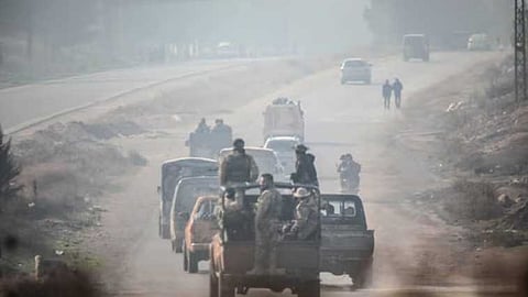 "തലസ്ഥാനം പിടിച്ചെടുക്കാനുള്ള അവസാന ഘട്ട ശ്രമം ആരംഭിച്ചു"; സിറിയൻ തലസ്ഥാനമായ ഡമാസ്കസ് വളഞ്ഞ് വിമതർ