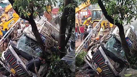 നാല് കുട്ടികളുടെ ജീവന് പൊലിഞ്ഞത് സ്ഥിരം അപകടമേഖലയില്; കല്ലടിക്കോട് പ്രതിഷേധവുമായി നാട്ടുകാര്