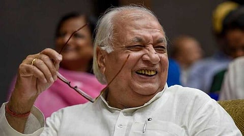ഗവർണറുടെ ചടങ്ങിൽ കറുത്ത വസ്ത്രത്തിന് വിലക്ക്; ഒന്നും അറിയില്ലെന്ന് ഗവർണർ