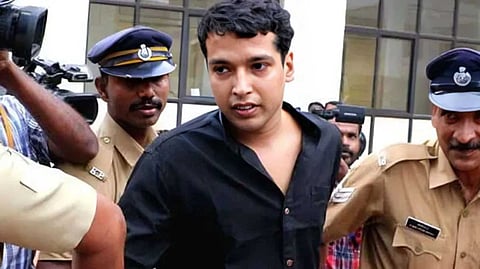 നടിയെ ആക്രമിച്ച കേസ്: രണ്ട് ഫോറന്സിക് വിദഗ്ധരെ വിസ്തരിക്കാന് അനുവദിക്കണം; പള്സര് സുനി സുപ്രീം കോടതിയില്