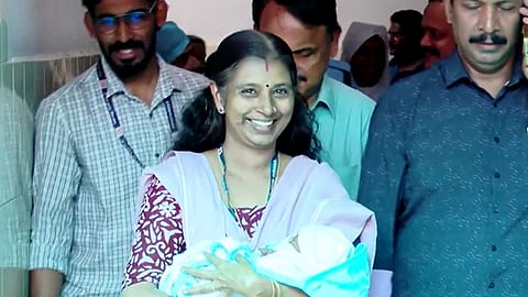 സിഡബ്ല്യുസി അംഗങ്ങളും നിധിയും