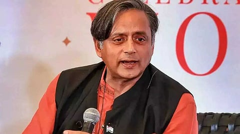 യുപിഎ കാലത്ത് ബിജെപി ചെയ്തപോലെയാണ് ഇപ്പോള് ഇന്ഡ്യ സഖ്യം, പാര്ലമെന്റിലെ ഉത്തരവാദിത്തം മറക്കുന്നു; പ്രതിപക്ഷത്തിനെതിരെ ശശി തരൂര്