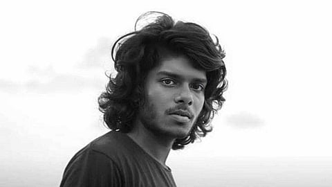 ബലാത്സംഗ കേസ്: റാപ്പർ വേടന് ലുക്കൗട്ട് നോട്ടീസ്