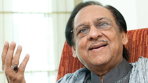 ഗസൽ ഗായകൻ ഗുലാം അലി