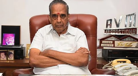 തമിഴ് സിനിമാ നിർമാതാവ് എവിഎം ശരവണൻ