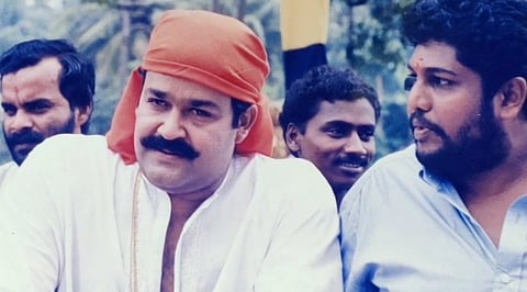 'നരസിംഹം' ചിത്രീകരണത്തിനിടെ ഷാജികൈലാസും മോഹൻലാലും