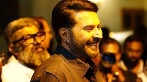 രഞ്ജിത് സംവിധാനം ചെയ്യുന്ന പുതിയ സിനിമയിൽ കാരിക്കാമുറി ഷണ്മുഖന്റെ ഗെറ്റപ്പിൽ മമ്മൂട്ടി