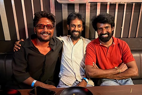 മതിമാരൻ പുകഴേന്തി 'മണ്ടാടി'യിലെ നായകൻ സൂരിക്കും സുഹാസിനുമൊപ്പം