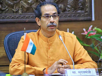 संकटमोचक मुख्यमंत्री उद्धव ठाकरे