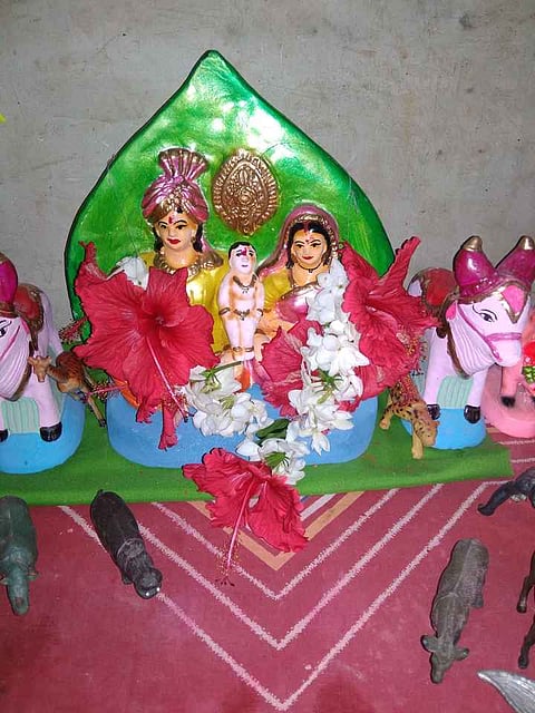 भुलाबाईची गाणी! तोंडाला मास्क लाव गं सूनबाई, मग जा आपुल्या माहेरा!