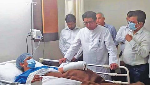 राज ठाकरे म्हणाले हल्ला करणार्यांची हिंमत ठेचून काढण्याची गरज