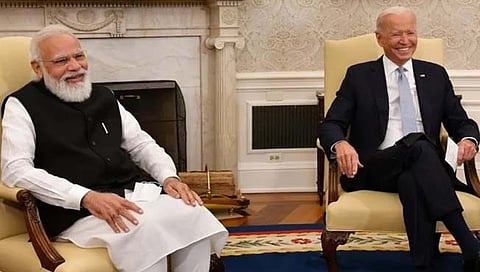 माध्यमांशी संवाद साधनाता पंतप्रधान नरेंद्र मोदी यांनी दिलेल्या उत्तराने राष्ट्राध्यक्ष जो बायडेन यांच्यासह उपस्थितांना हासू आवरले नाही.