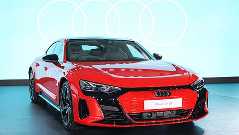 Audi e-tron GT भारताची पहिली Electric Supercar लॉन्च
