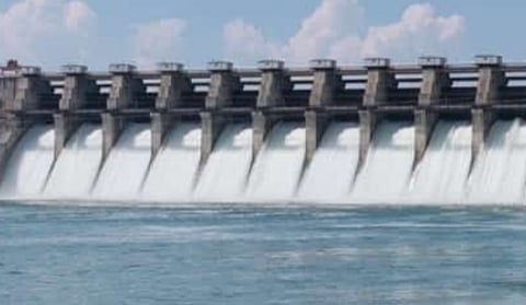 जायकवाडी धरणाचे आठ दरवाजे बंद, उर्वरीत १० दरवाजे दोन-तीन दिवसात बंद हाेण्याची शक्यता
