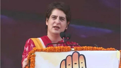 Priyanka Gandhi : अमित शहांना दुर्बिणीची नाही तर चष्म्याची गरज : प्रियांका गांधींचा हल्लाबोल