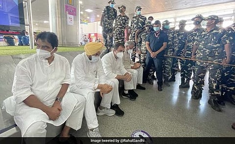 राहुल गांधी अखेर लखीमपूर कडे रवाना; उत्तर प्रदेश सरकार नमले