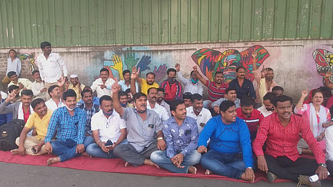 एसटी संप : स्वारगेट, शिवाजीनगर, वाकडेवाडीसह पुणे विभागातील १३ डेपो बंद