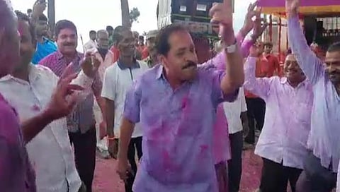 राष्ट्रवादीचे आमदार शशिकांत शिंदेंच्या पराभवानंतर वसंतराव मानकुमरेंचा ओ शेठ.. गाण्यावर तुफान डान्स (Video)