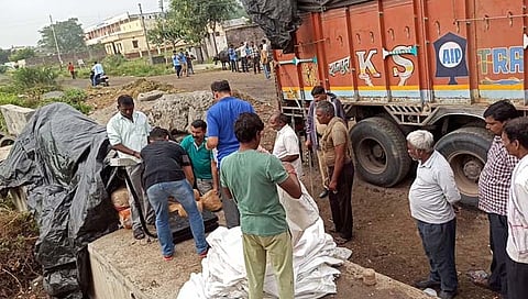 नांदेड : आंध्रप्रदेशातून आलेला 11 क्विंटल गांजा जप्त, मुंबईतील NCB पथकाची कारवाई