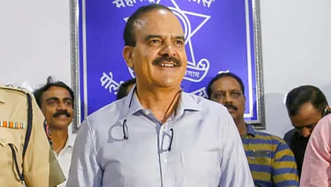 कुठे लपलाय ते सांगितल्याशिवाय सुनावणी नाही; सुप्रीम कोर्टाने परमबीर सिंह यांना फटकारले