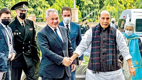‘एके-203’ खरेदीचा करार