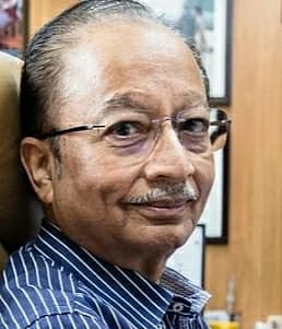 Dr. suresh Jadhav