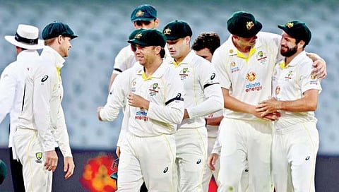 Ashes 2021 : ऑस्ट्रेलियाने इंग्लंडचा धुव्वा उडवत ‘हा’ विक्रम ठेवला कायम!