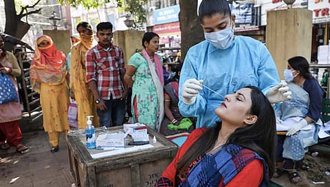 Omicron News : पॉझिटिव्ह बातमी; ३८ देशांमध्ये पसरलेल्या ओमायक्रॉनच्या एकाही रुग्णाचा मृत्यू नाही, सगळे ठणठणीत