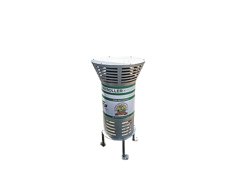 Contaminated air purification device at Pimpri Chowk.
