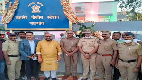 जळगाव : जामनेर पोलीस ठाण्याच्या नवीन इमारतीचे पालकमंत्री गुलाबराव पाटील यांच्या हस्ते उद्घाटन