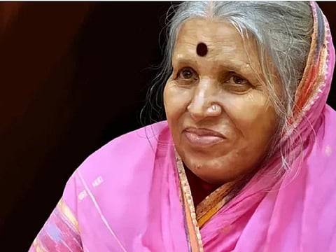 Sindhutai Sapkal : बाईसाठी सुरक्षित जागा स्मशानच! सिंधुताईंनी मांडलं होतं परखड मत