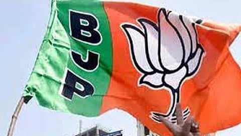 नाशिक : नमामि गोदाच्या परवानगीचा वाद; आमदारांसह भाजप नेते पोलिसांशी भिडले