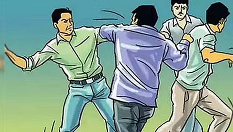 शिक्रापूरच्या सरपंचांना शिवीगाळ करत धक्काबुक्की