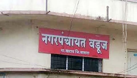 सातारा : अडथळ्यांवर मात करुन राष्ट्रवादीची बाजी
