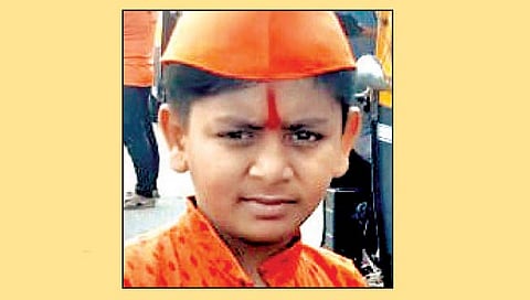 गडहिंग्लज : शिवरायांचा सच्चा मावळा! सदर्याला आग; मात्र झेंडा खाली ठेवला नाही