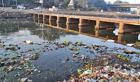 मुठा नदी पात्र फाईल फोटो