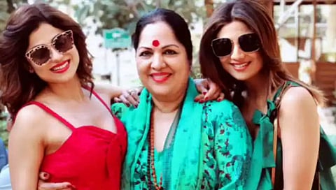 फसवणूक प्रकरणी अभिनेत्री शिल्पा शेट्टीसह शमिता शेट्टी , आई सुनंदा यांनाही न्यायालयाने बजावली नाेटीस