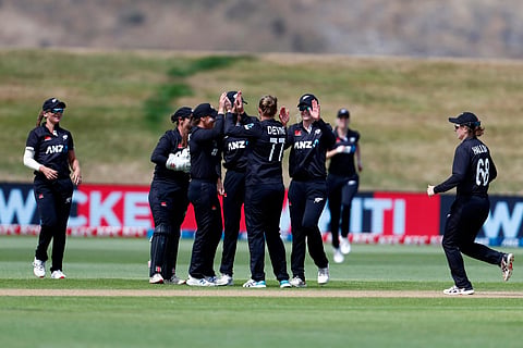 INDW vs NZW 1st ODI : भारतीय महिला टीमचा न्यूझीलंडकडून ६२ धावांनी पराभव