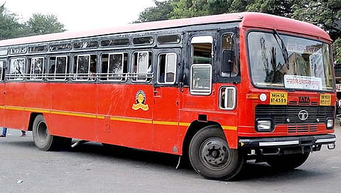 एसटीचे विलीनीकरण अशक्य; राज्य सरकारची हायकोर्टात माहिती