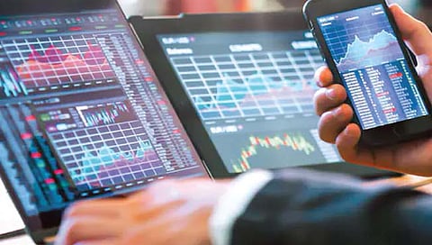 Share Market Closing Bell | सेन्सेक्स ६२ हजारांवर बंद, ‘या’ शेअर्सची दमदार कामगिरी